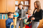 Профессия Социальный педагог – что делает, как им стать, зарплата